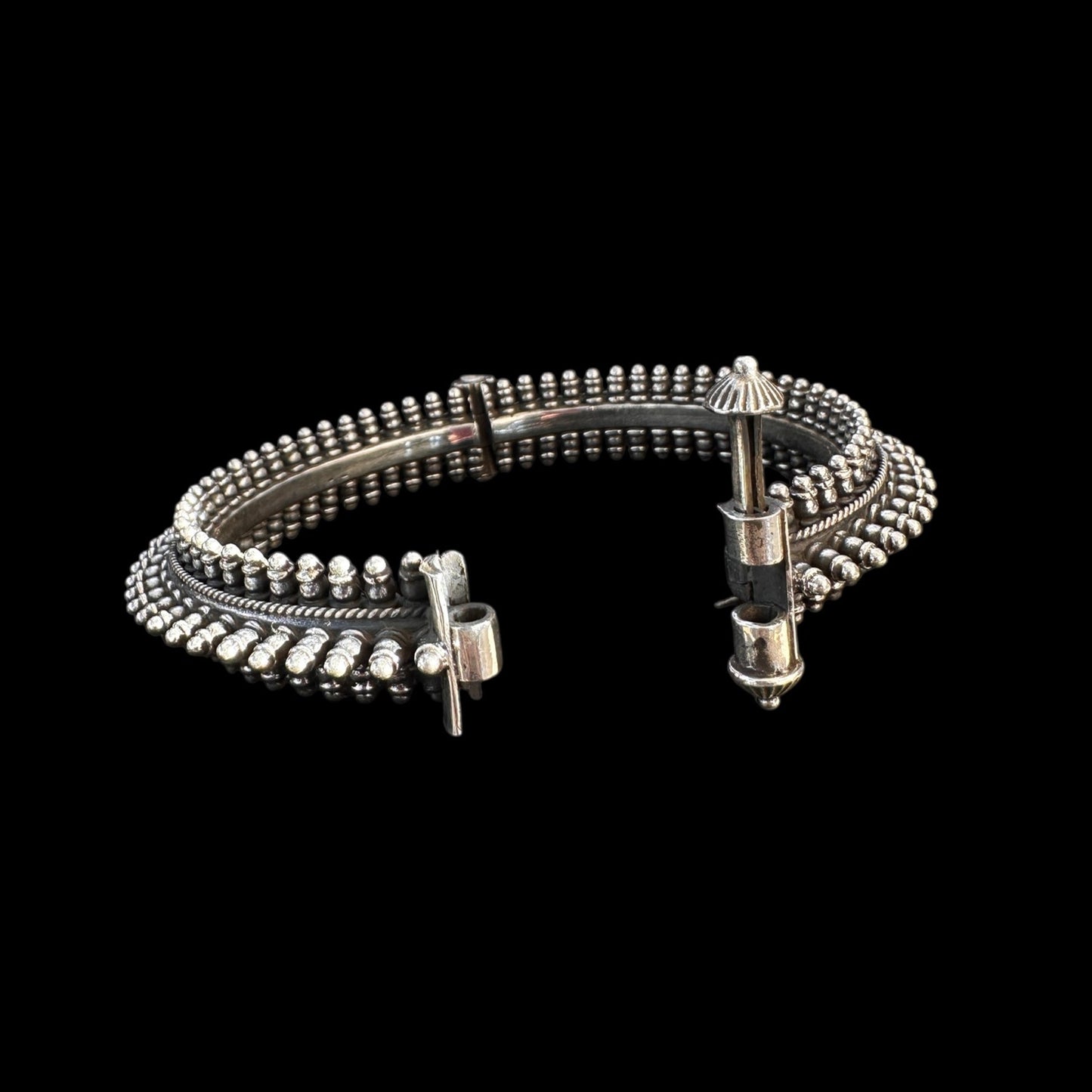 Pulsera Tribal Spike