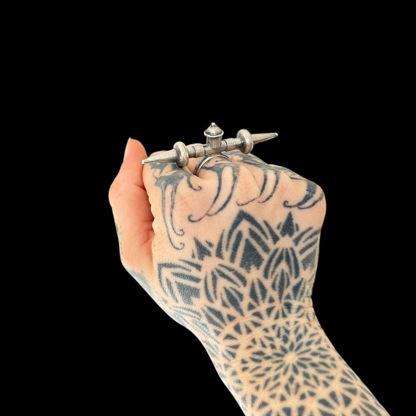 Vajra-Ring (वज्र)