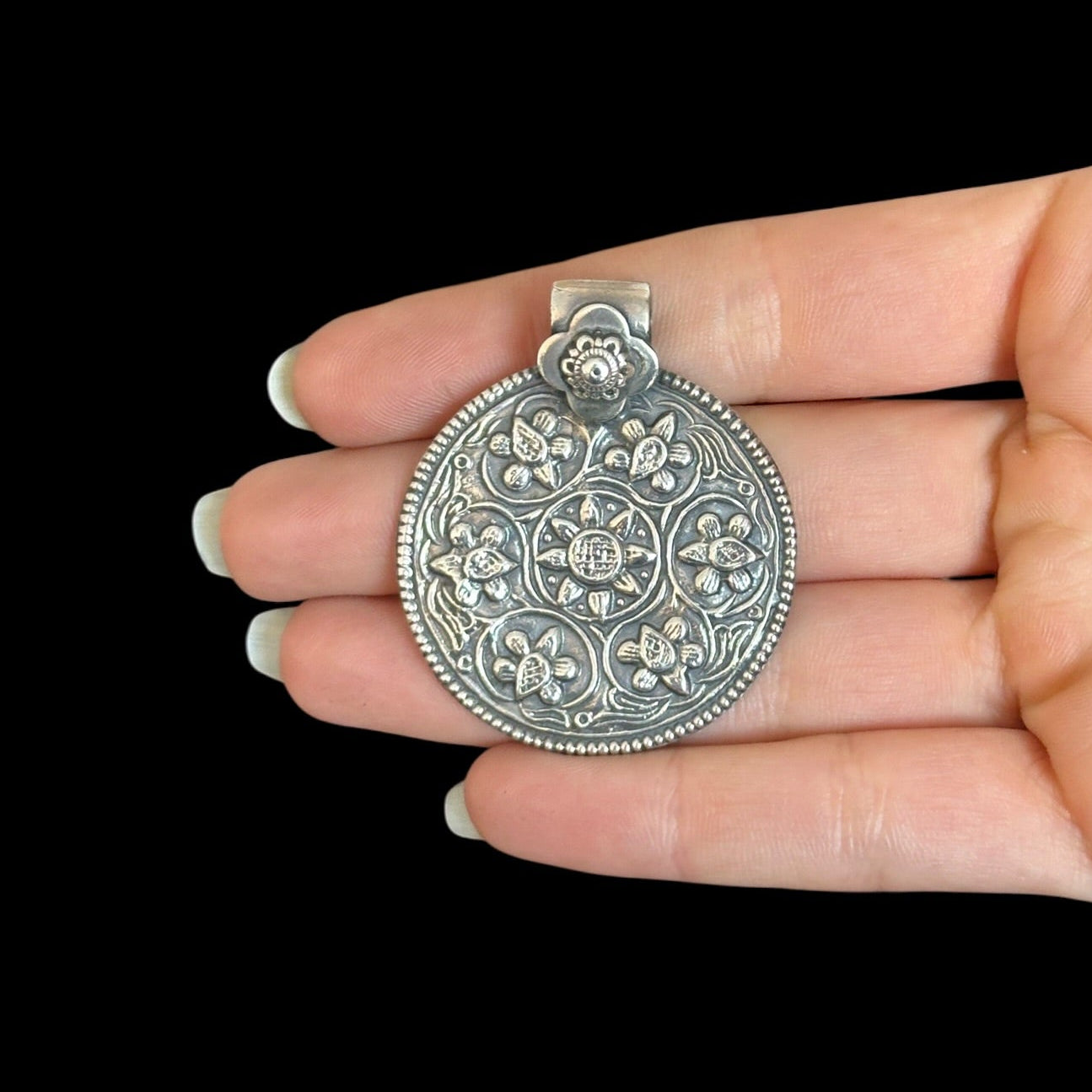 Anhänger „Padma Maṇḍala“ (पद्ममण्डल)