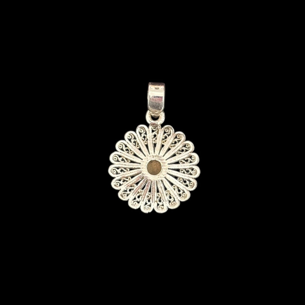 Anhänger "Sūryā" (सूर्या