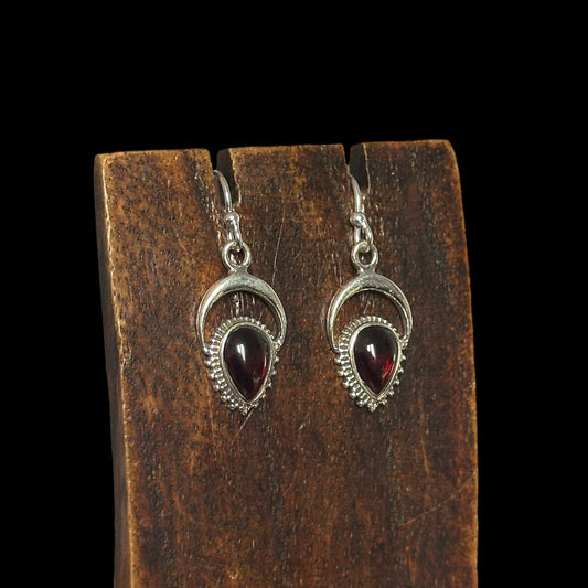 Pendientes "Neela" Granate
