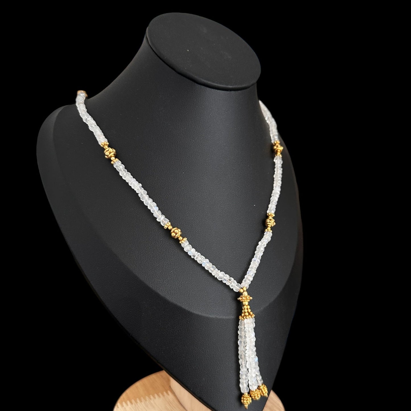 Collar Mala Piedras