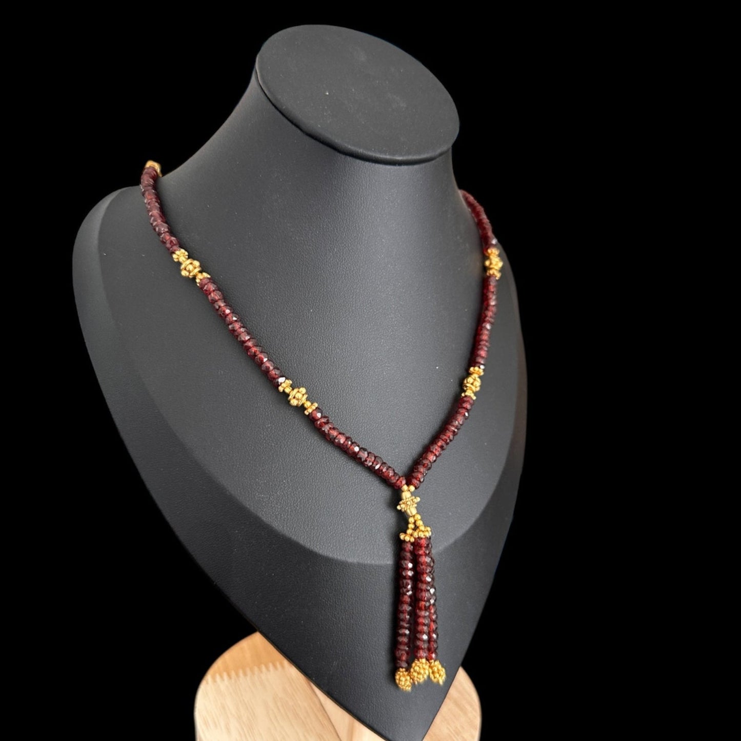 Collar Mala Piedras