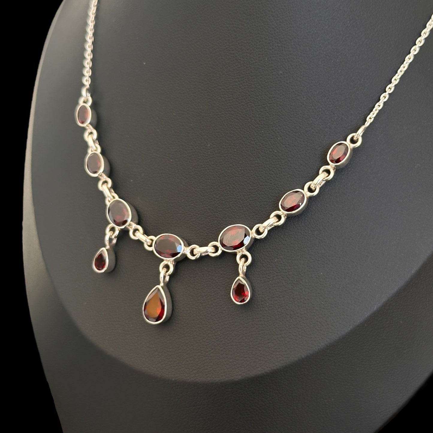 Collar Granates