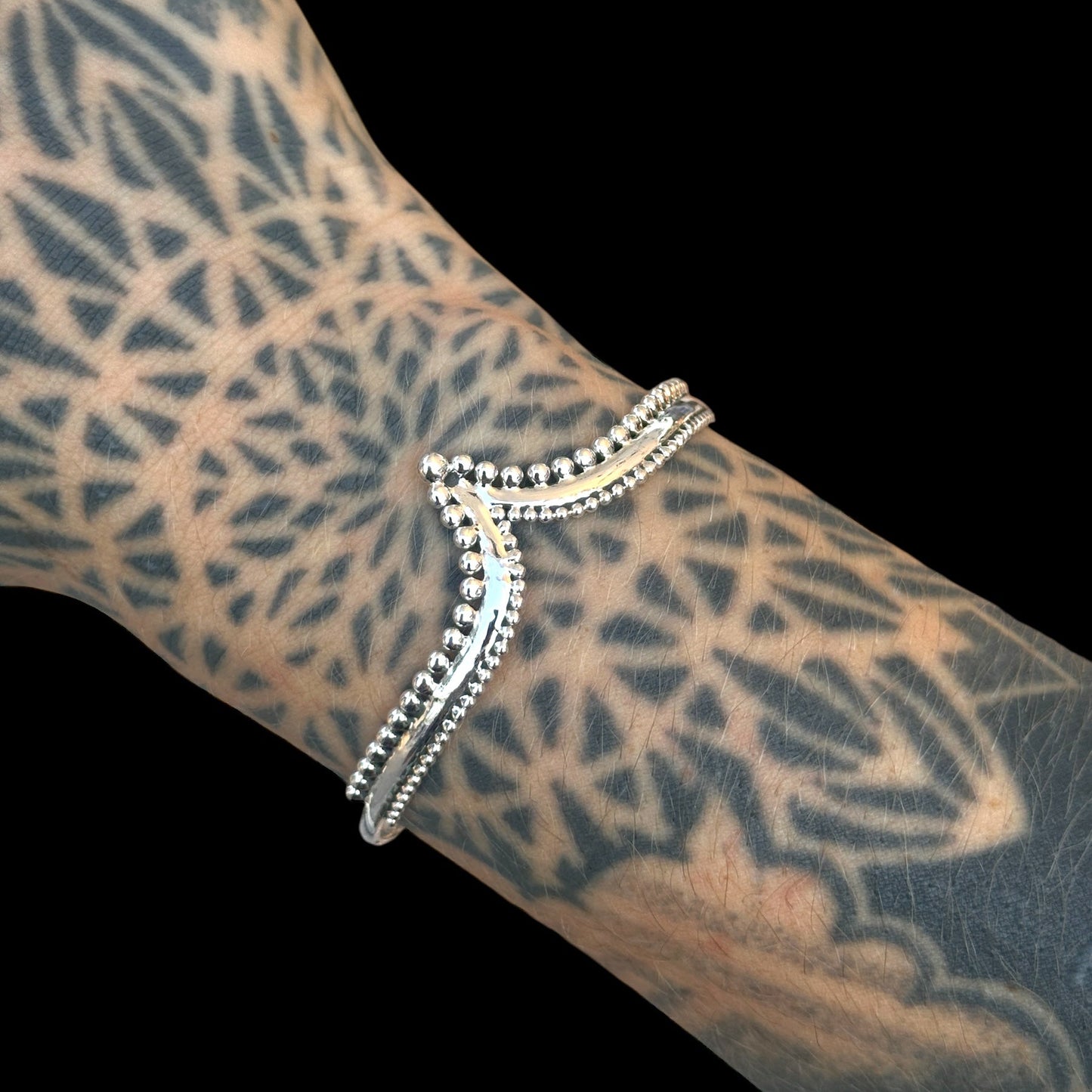 Ethno-Spitzenarmband