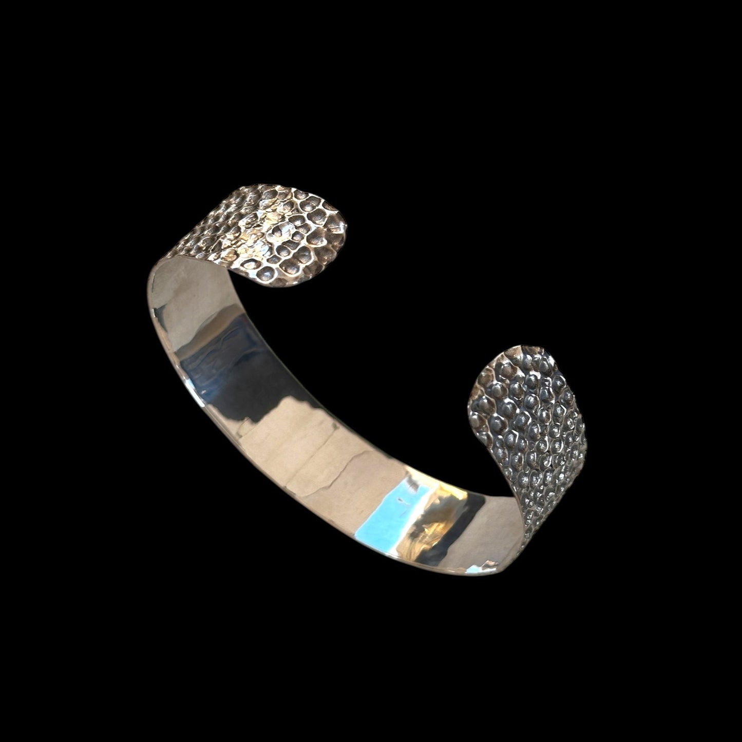 Pulsera Plata Martillada Fina