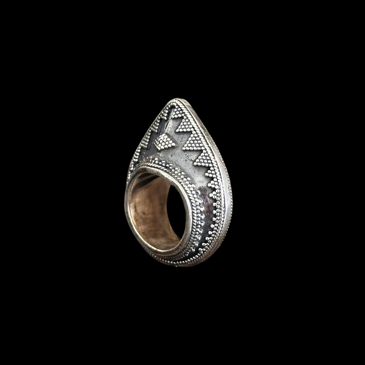 Anillo Punta Hindù