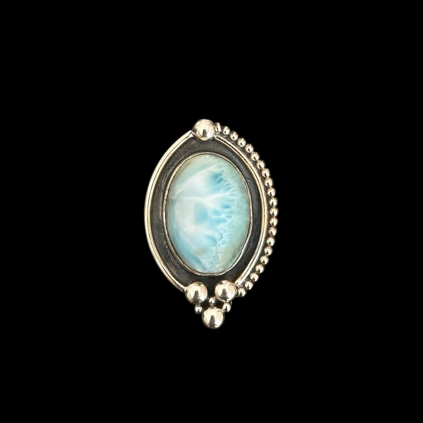Anillo "Arjun" Larimar
