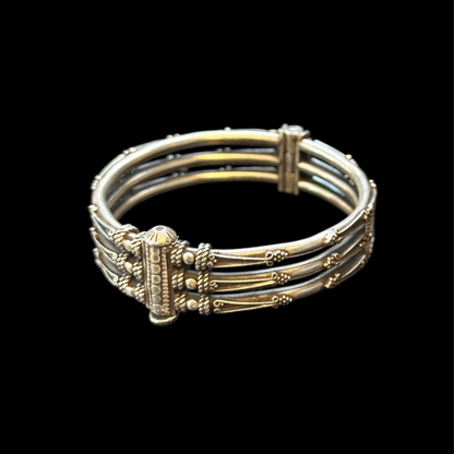 Armband „Kavach“