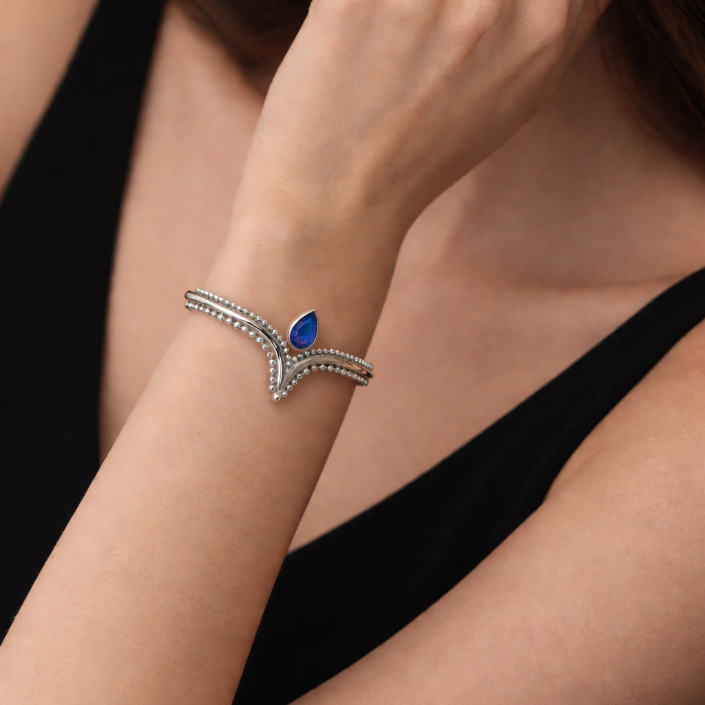Armband „Arunya“ (अरुण्या) · Tansanit
