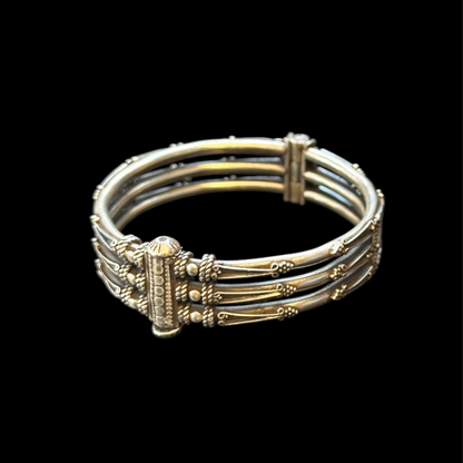 Armband „Kavach“
