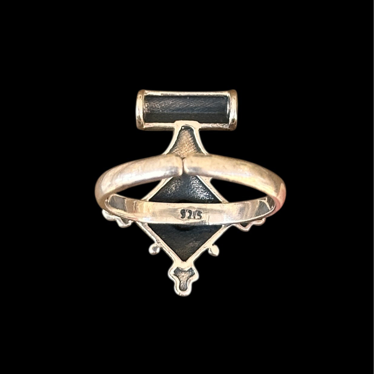 Anillo Étnico Flecha Guía
