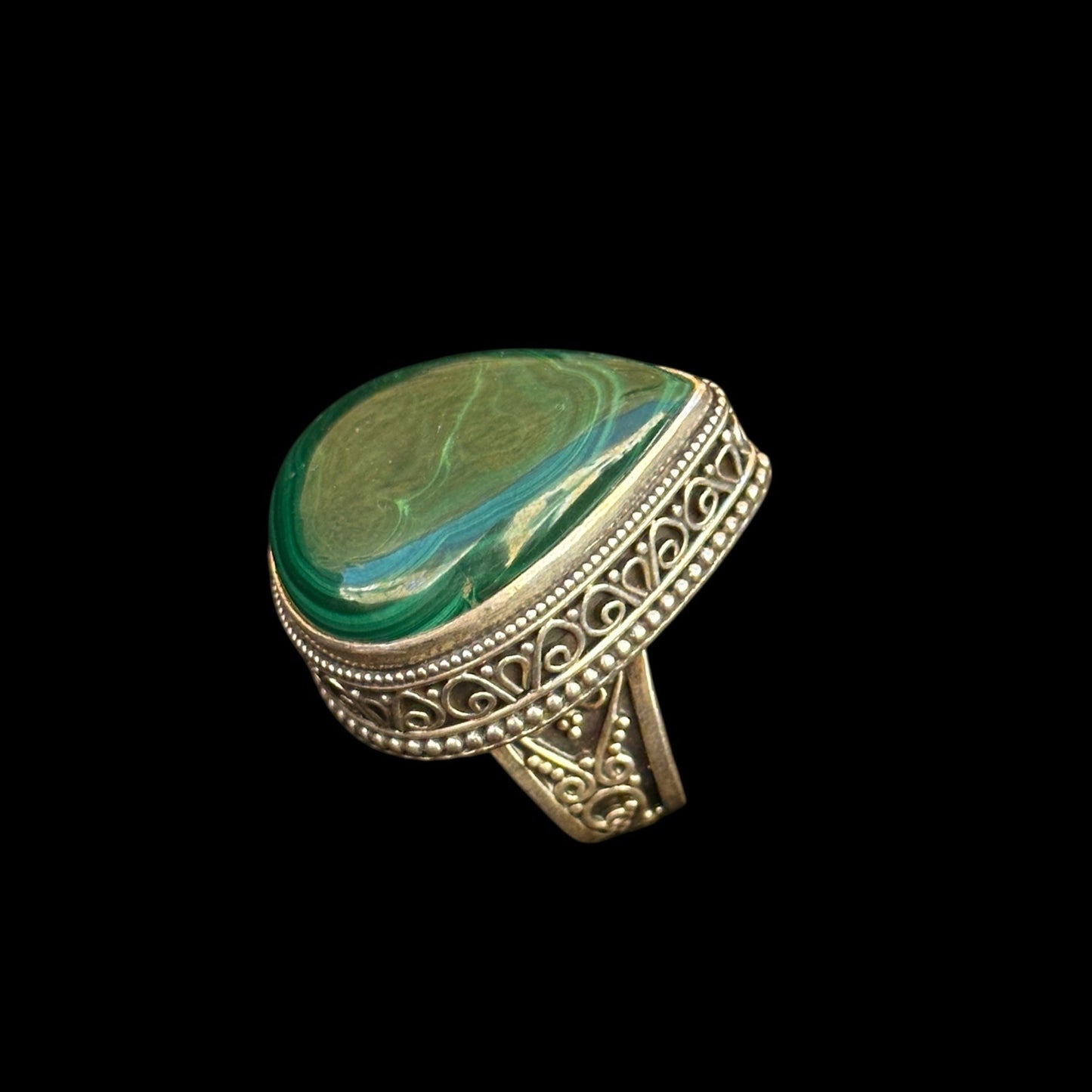 Anillo Malaquita Rajasthani