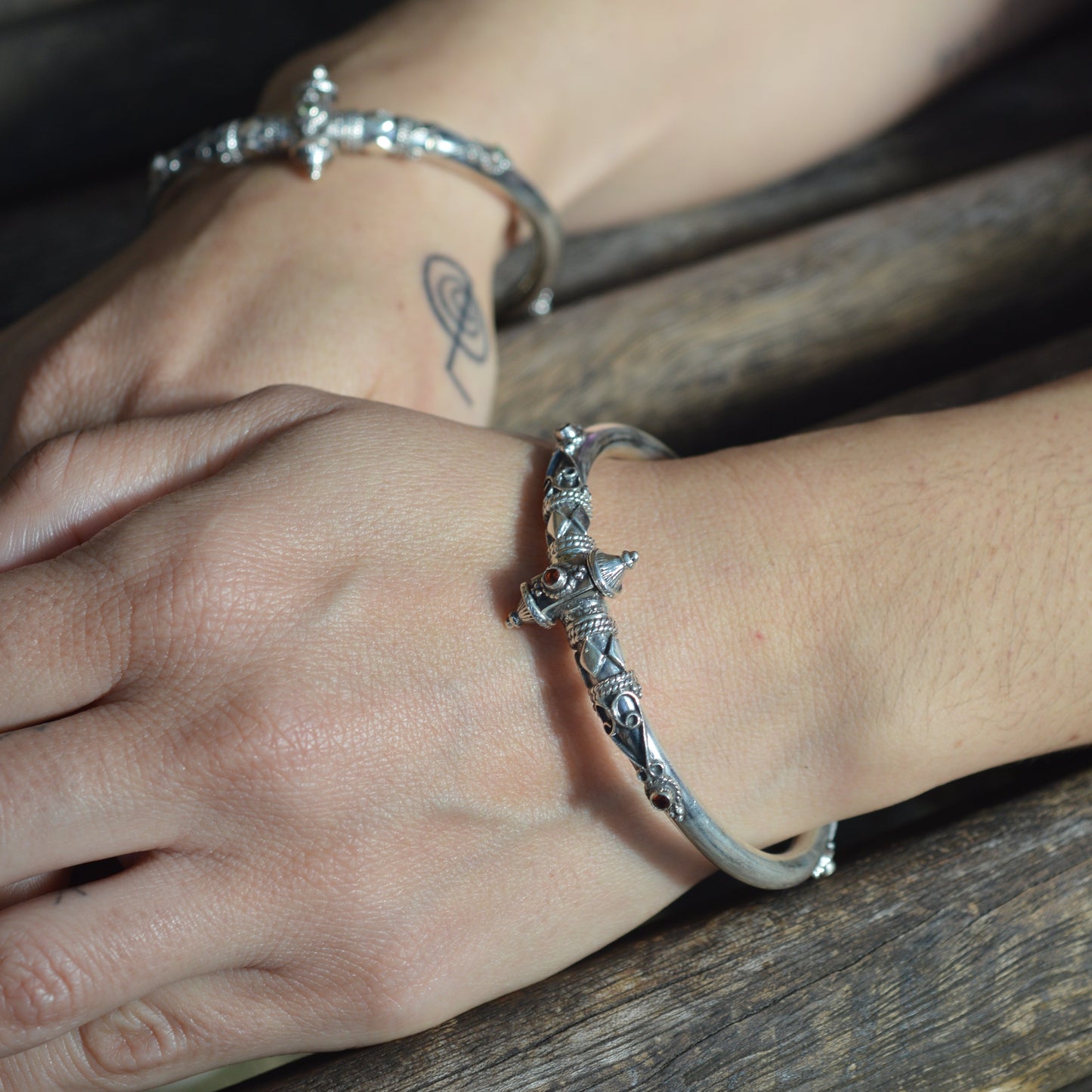 Armband „Āyudha“ (आयुध)