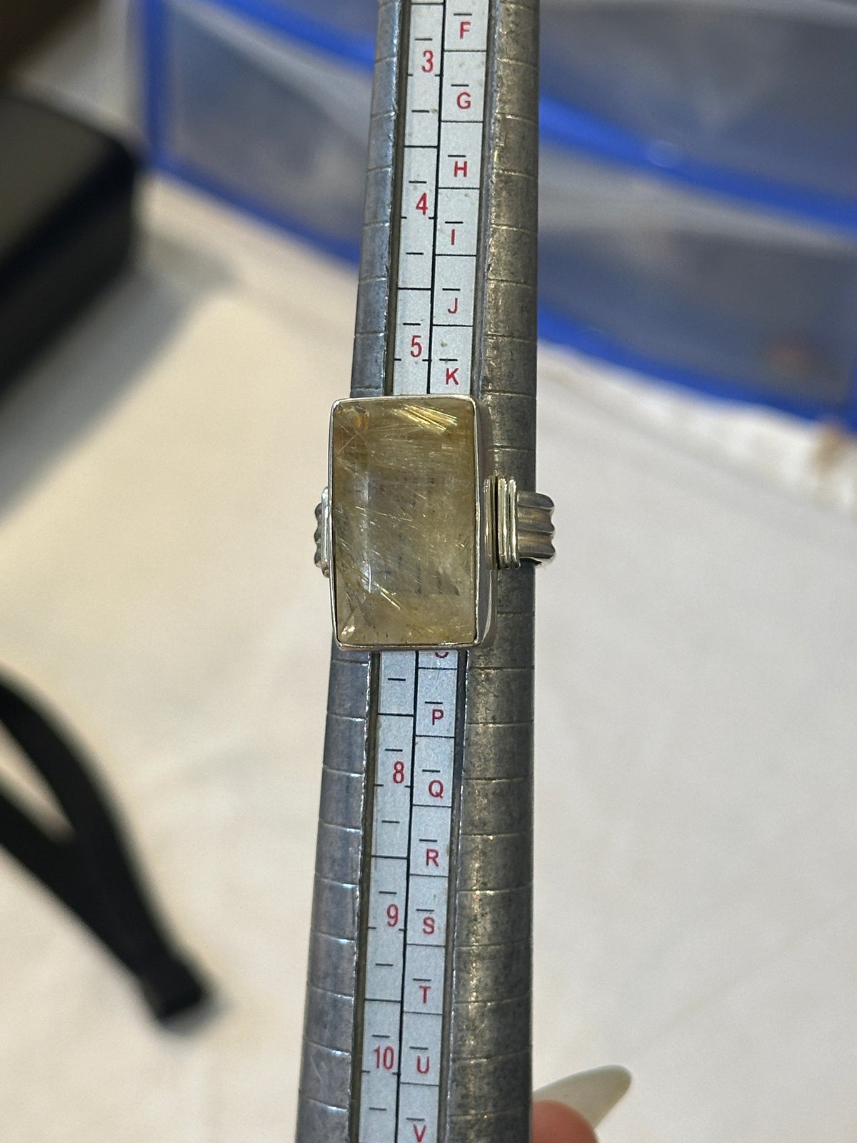 Anillo cuarzo rutilado