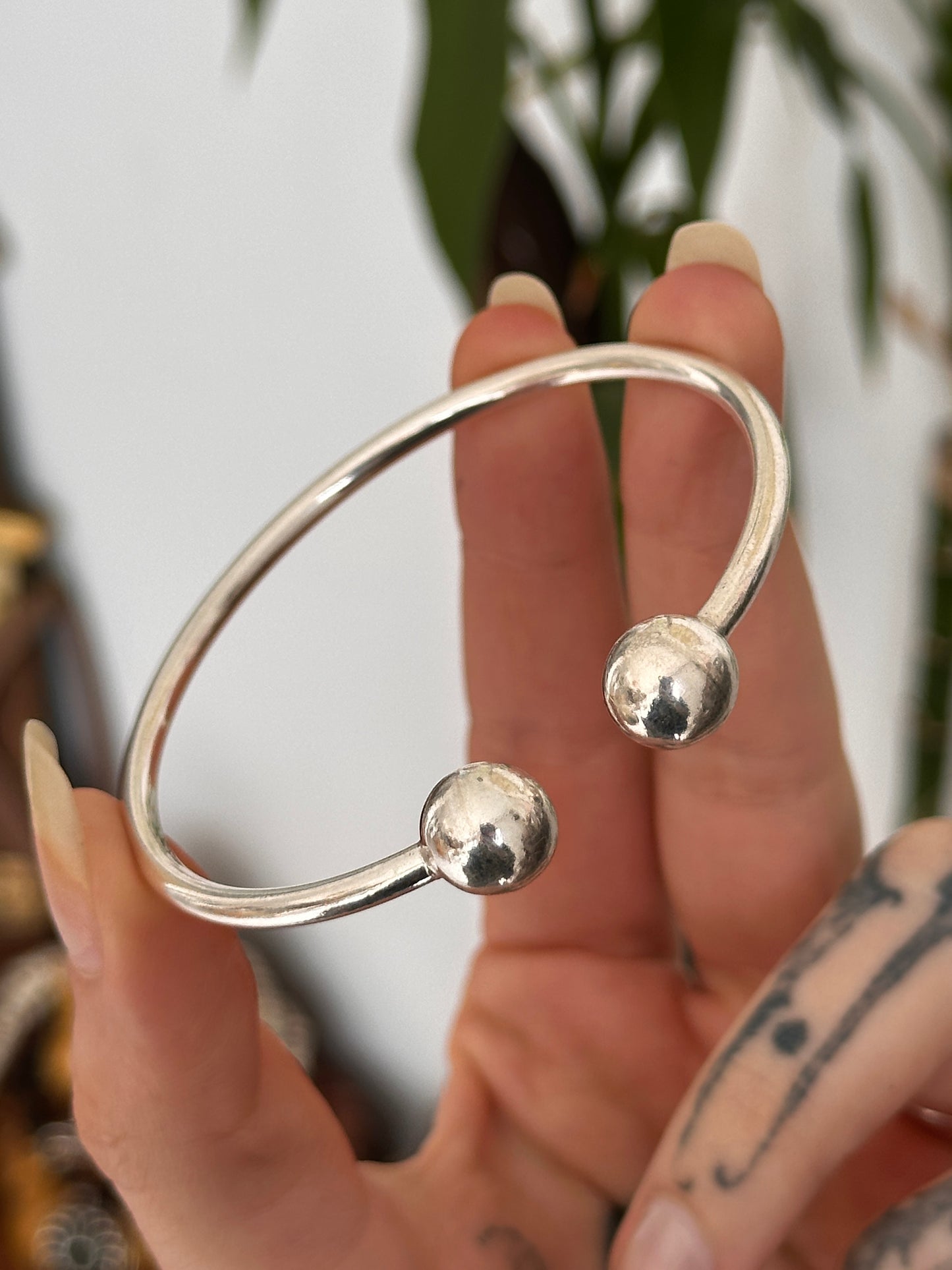 Rigid Bracelet with Two Balls