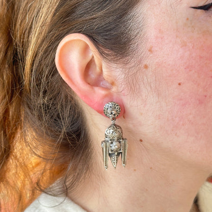 Pendientes "Trishula-Shri" (त्रिशूल श्री)