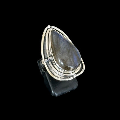 "Paridhi" Labradorite Teardrop Ring