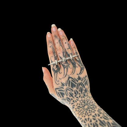 Vajra-Ring (वज्र)