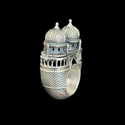 Śikhara-Ring (शिखर)