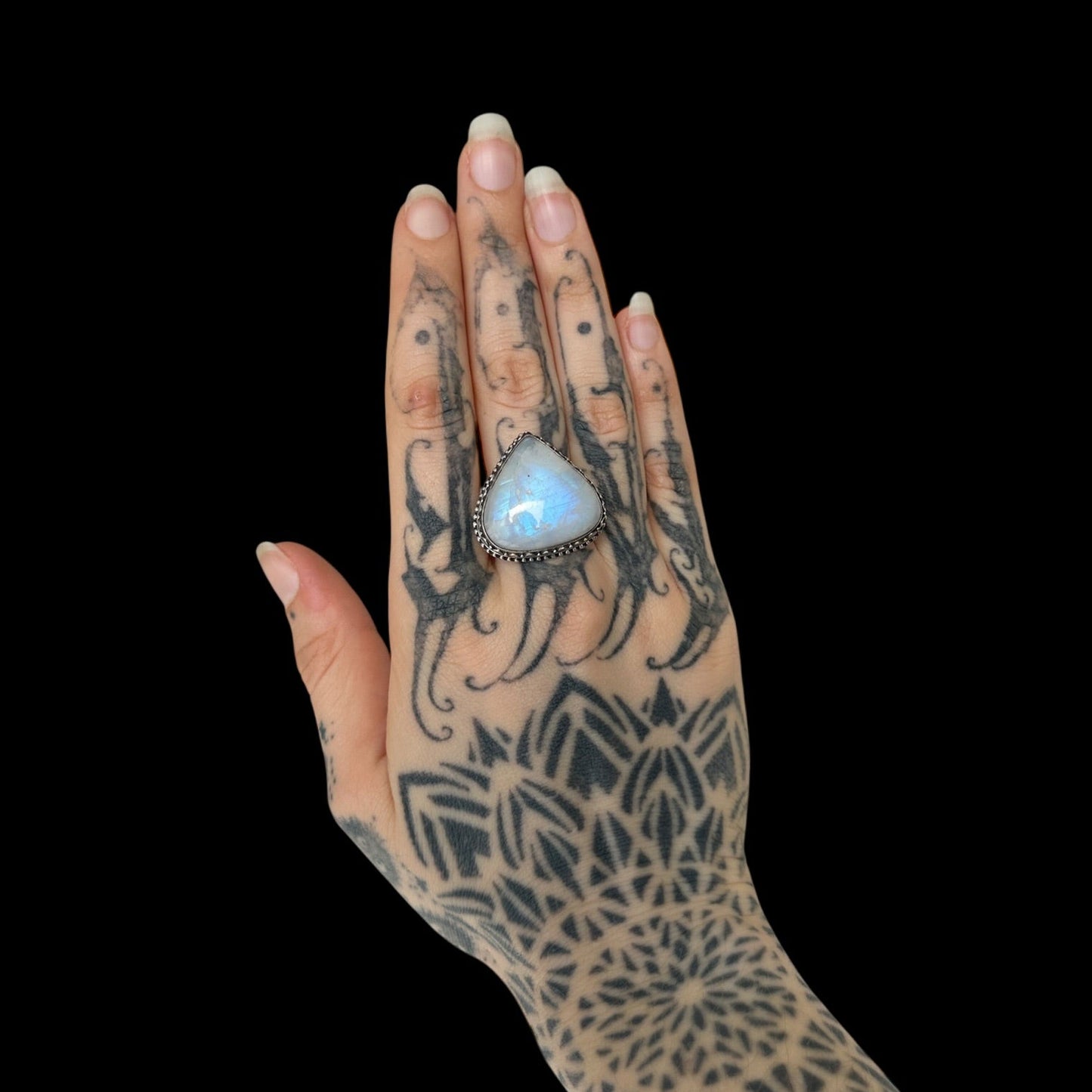 "Sāgara" (सागर) Moonstone Ring.