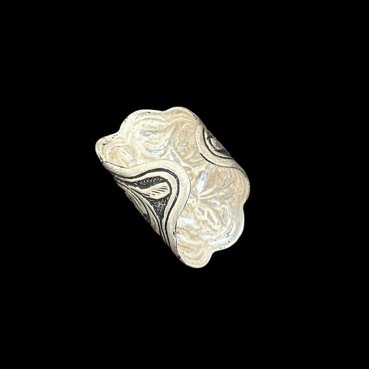Anillo “Vanalata” (वनलता)