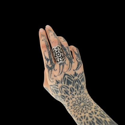 Anillo “Vanalata” (वनलता)