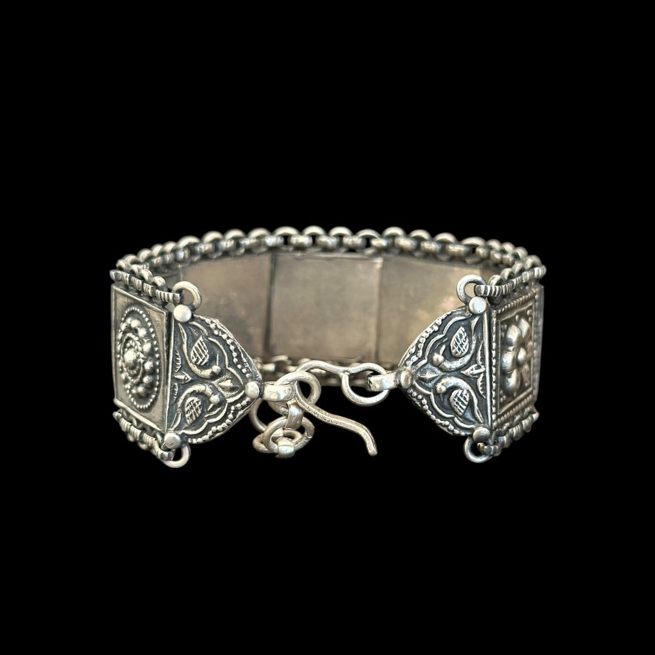 Armband „Padmāvali“ (पद्मावली)
