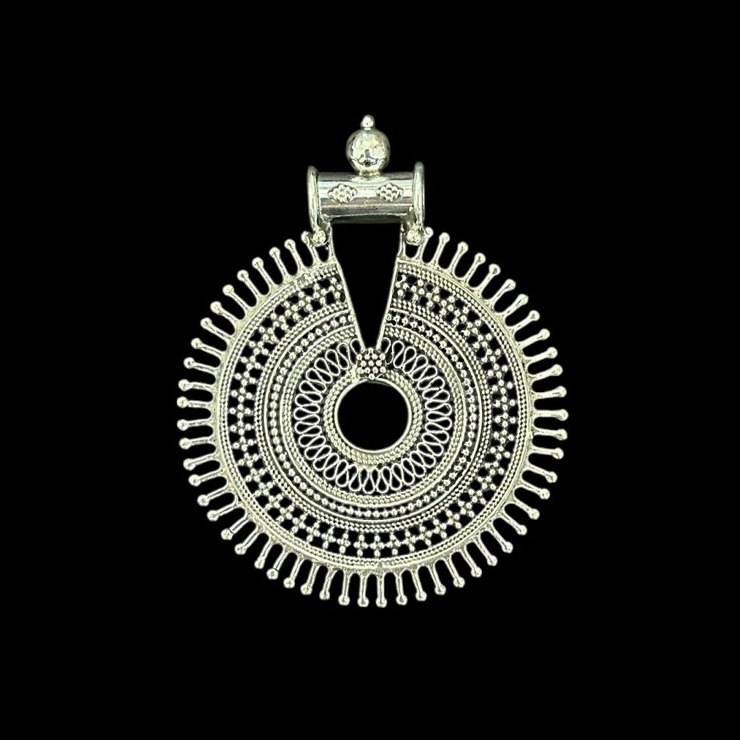 Anhänger "Sūrya Maṇḍala" (सूर्यमण्डल)