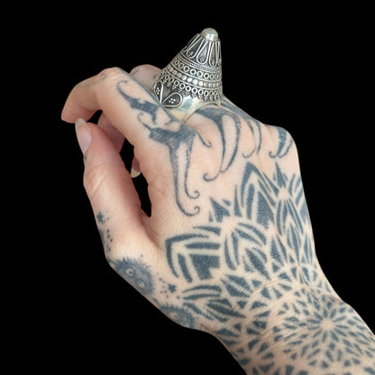 Anillo "vajrashila" · (वज्रशिला)