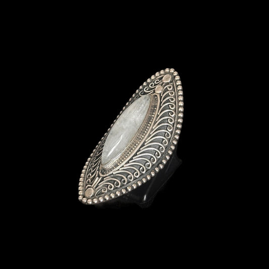 Anillo Rajavjit Piedra de Luna
