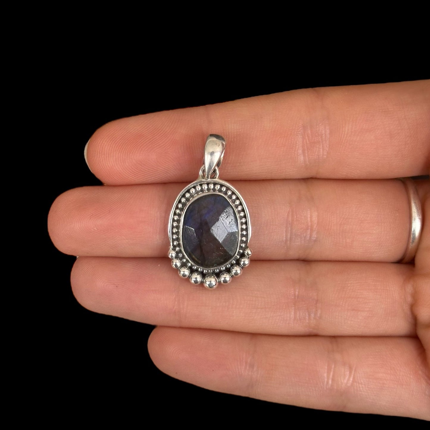 Colgante "Swastina" Labradorite