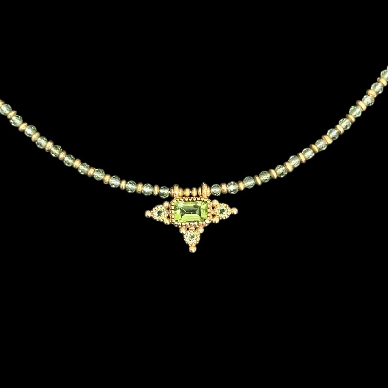 SŪTRA Necklace · Peridot