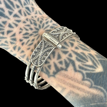 Armband "Bandha" (बन्ध)