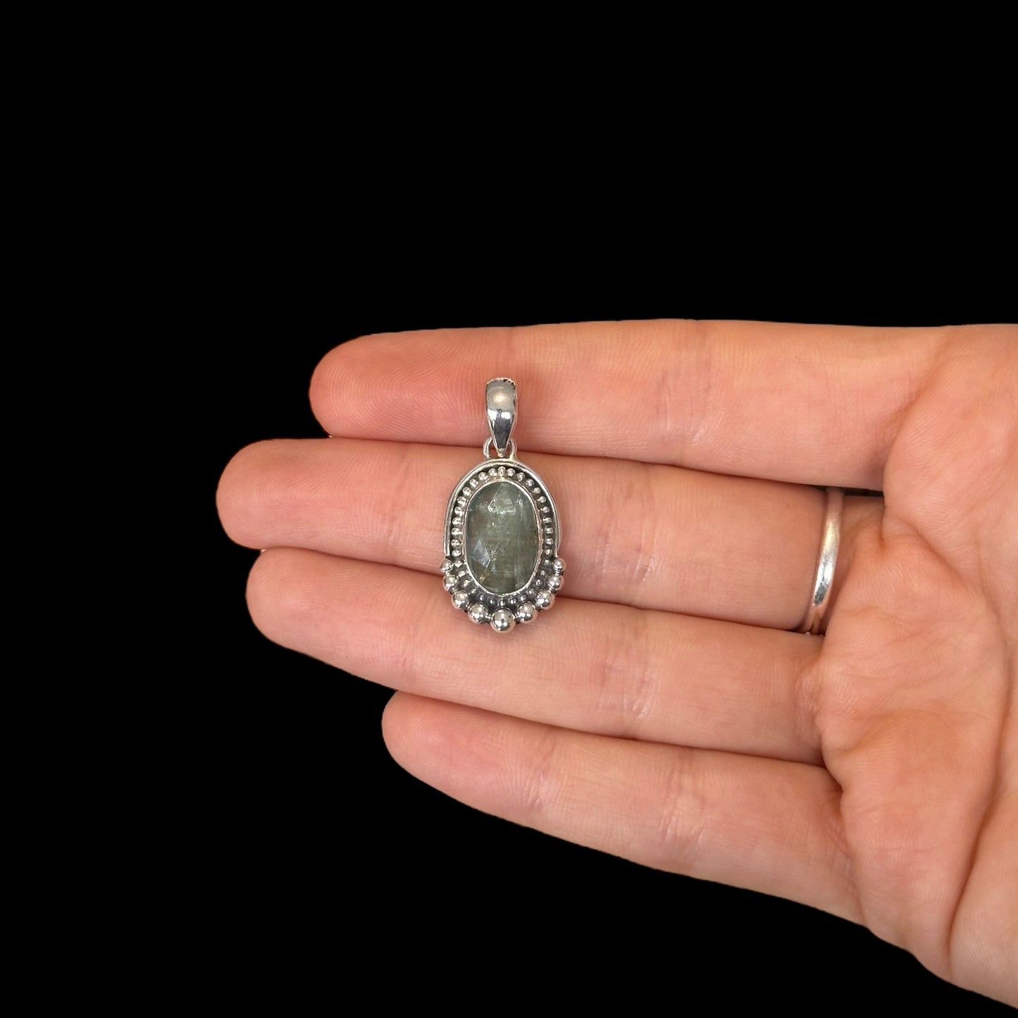 Colgante "Swastina" Prehnita