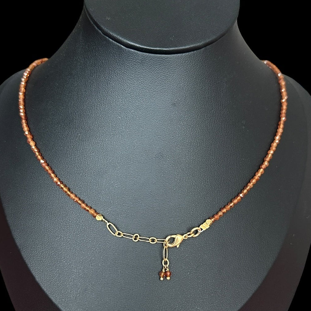Collar SŪTRA · Hasonite