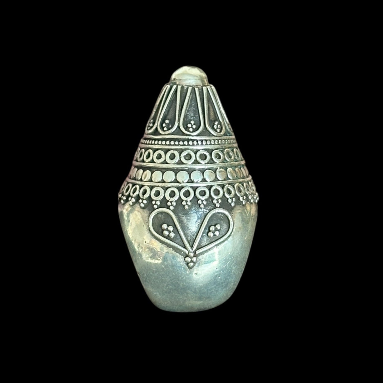 Anillo "vajrashila" · (वज्रशिला)