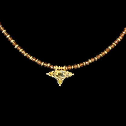 Collar SŪTRA · Hasonite