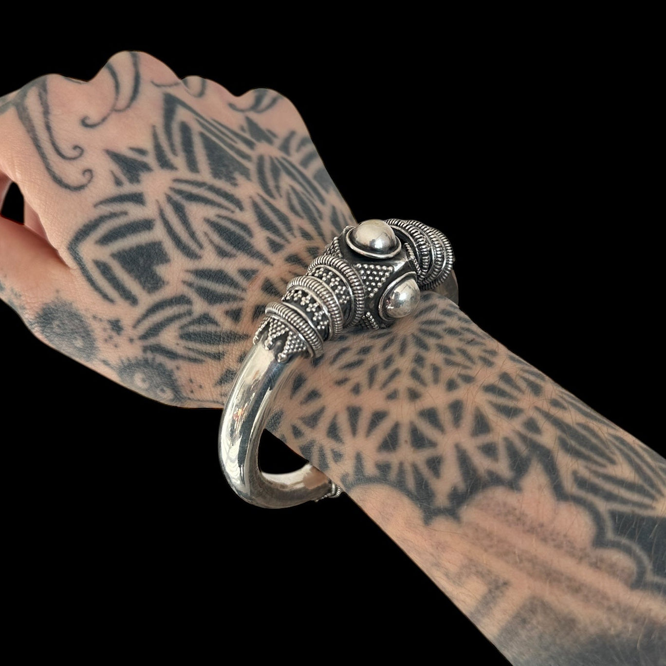 Armband „Kavacha“ (कवच)