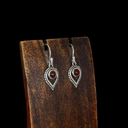 “TĀRĀ” (तारा) Carnelian Earrings