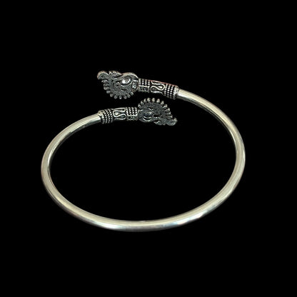 Armband "Mora" (मोरा)