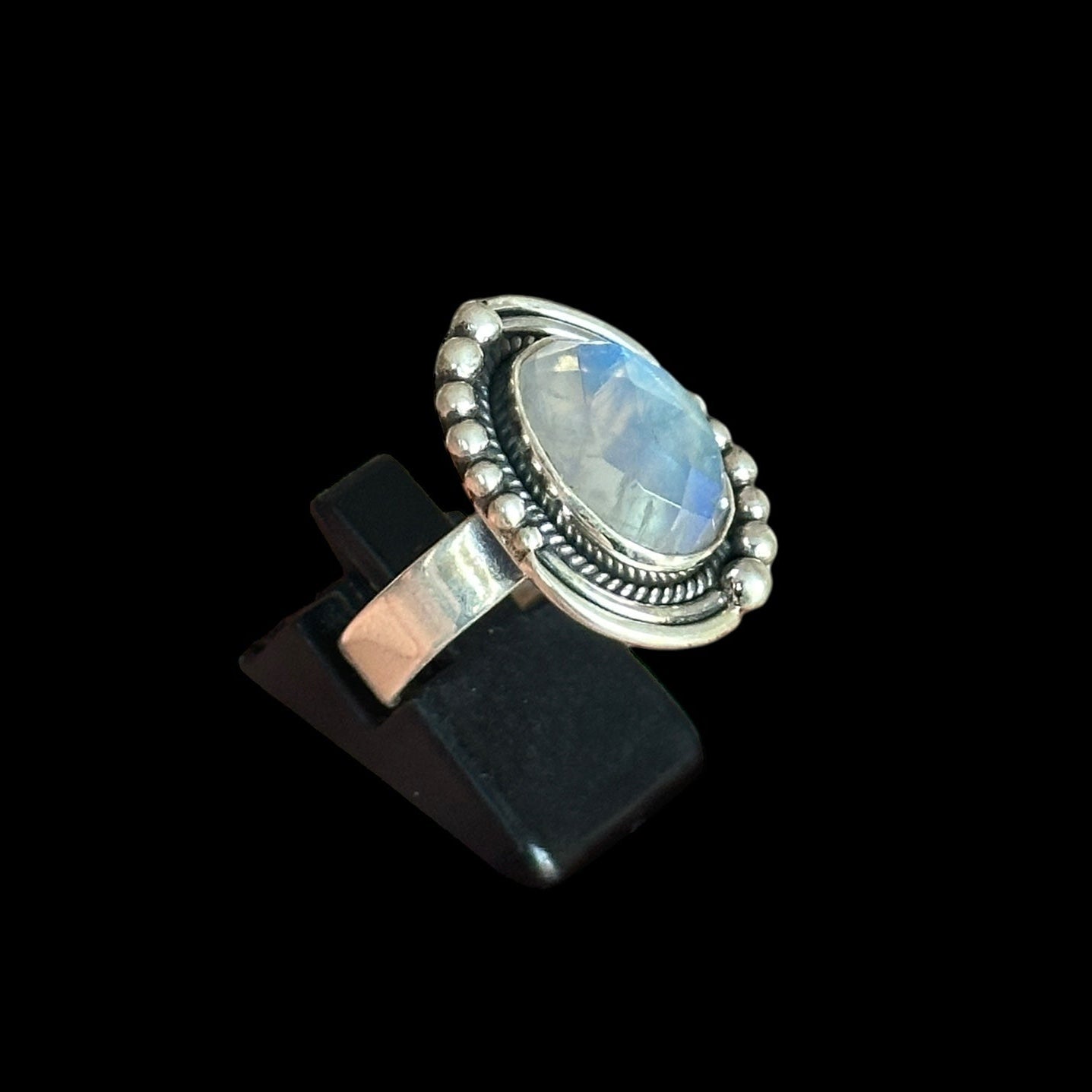 "Gomni" Moonstone Ring S