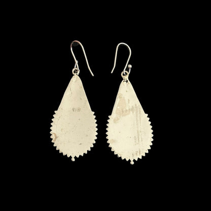 "Nadi-Devi" Earrings (नाडी देवी)