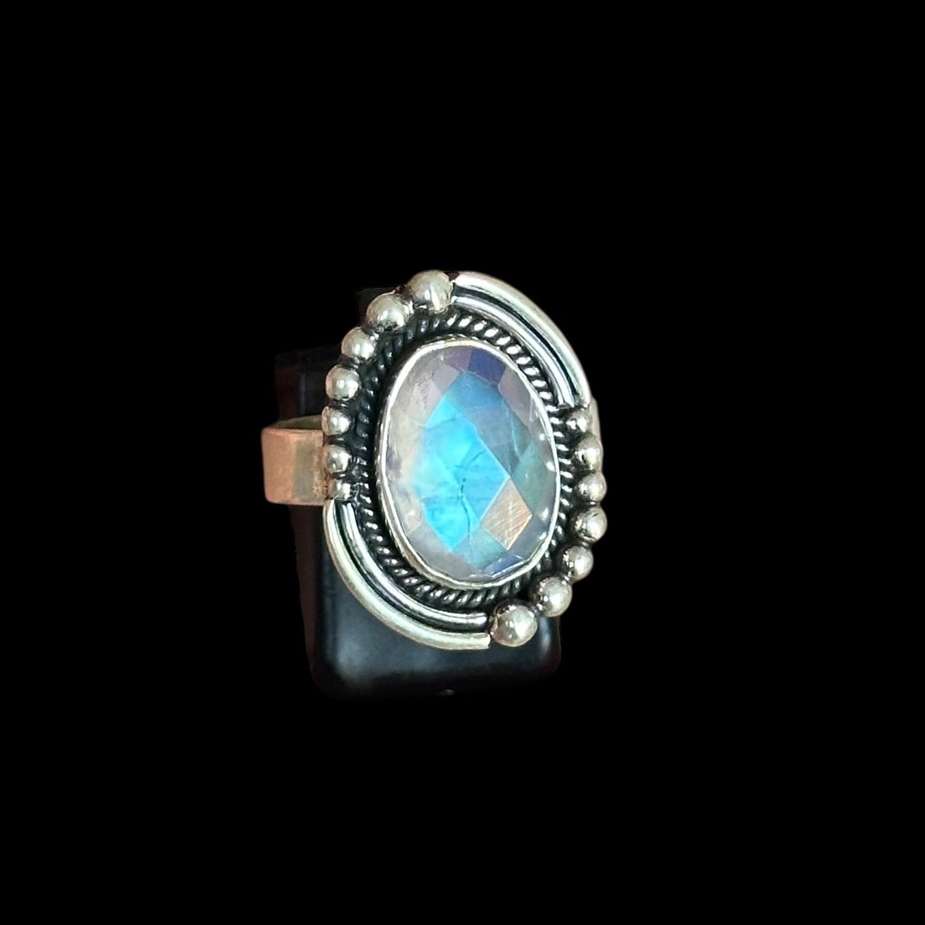 "Gomni" Moonstone Ring S