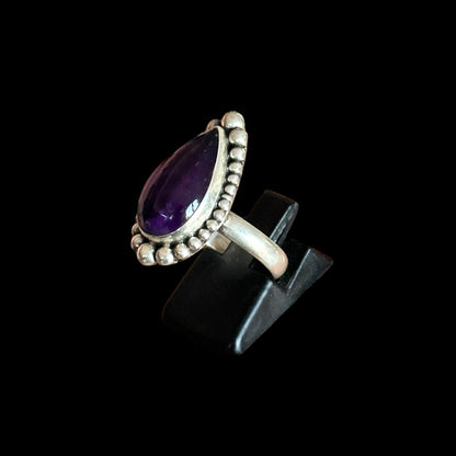 "Ballis" Amethyst Rings
