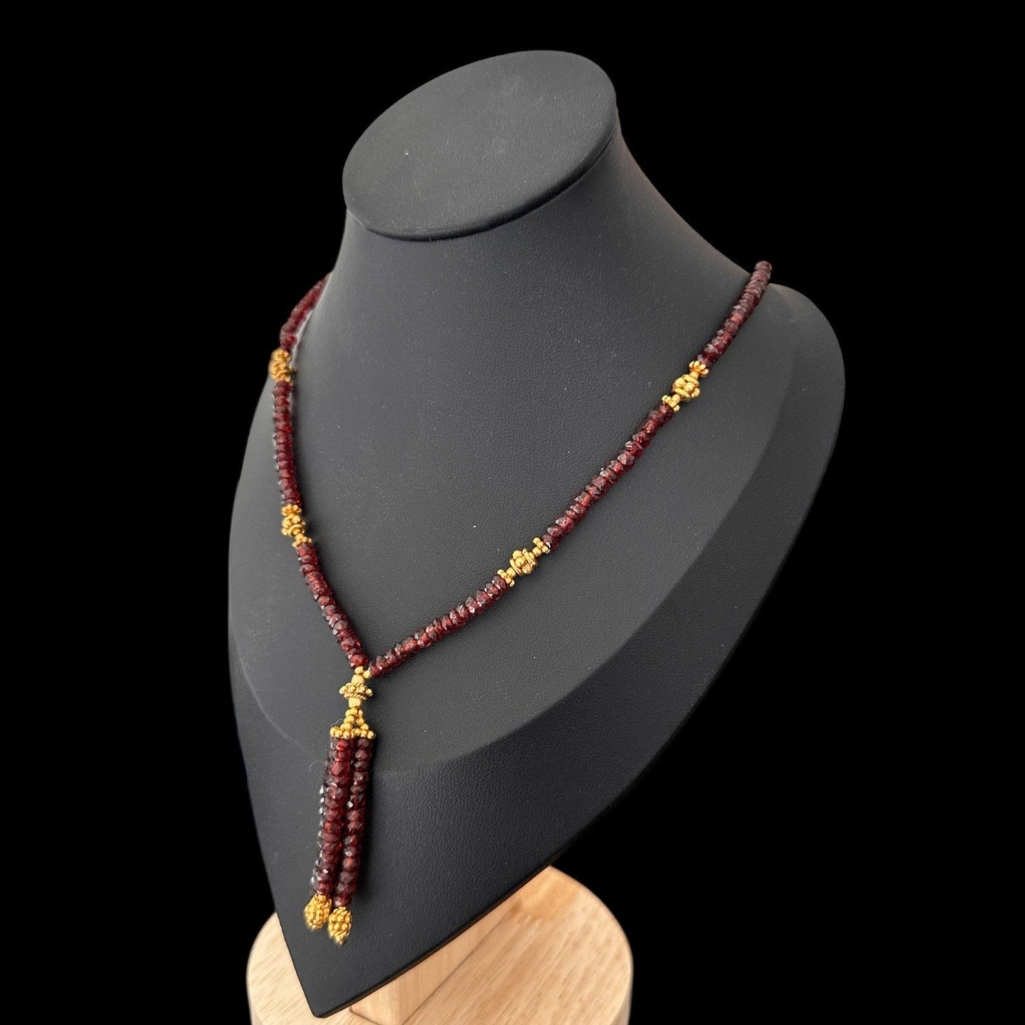 Collar Mala Piedras