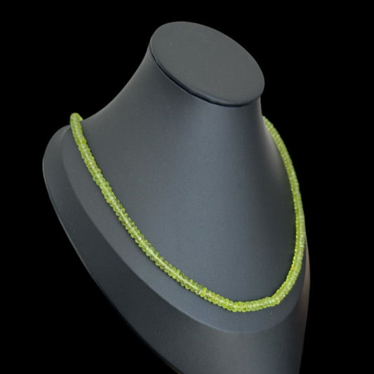Halskette Natur-Peridot