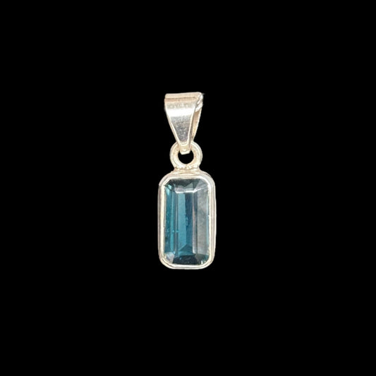 Colgante Kyanita Blue Neon