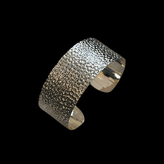 Pulsera Plata Martillada Ancha