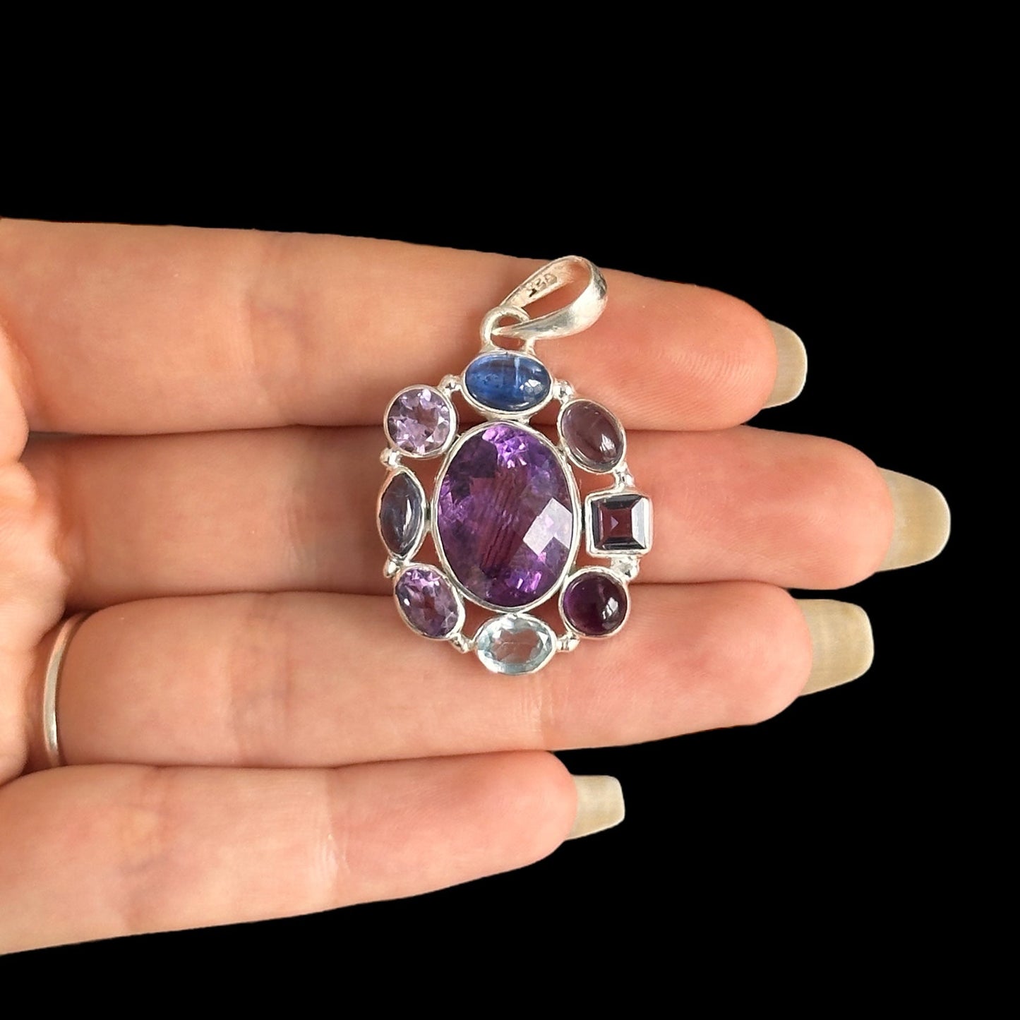Colgante "Parjita" Purpura